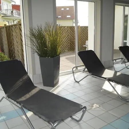 Grosse Mit 2 Slz, Terrasse, Haffblick * Рерик